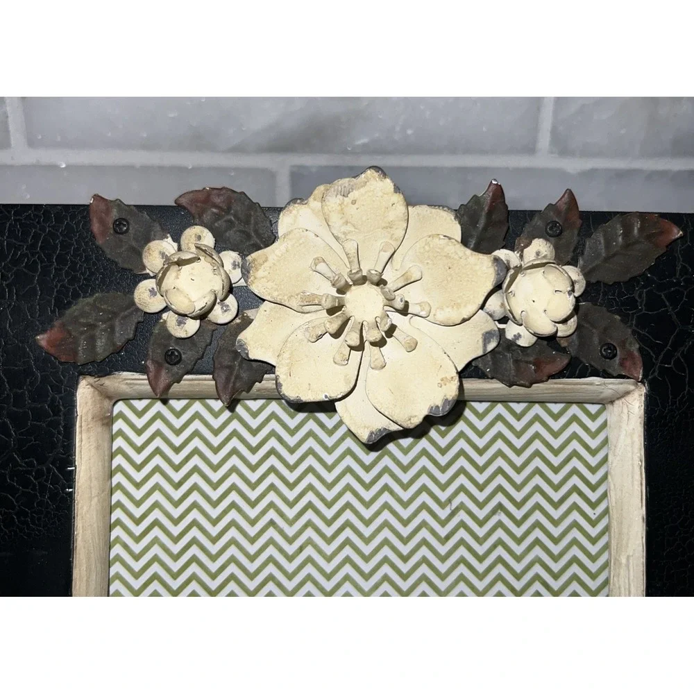 BoHo wood and metal small frame 8.5. x 6.5. (4.5 x 3)